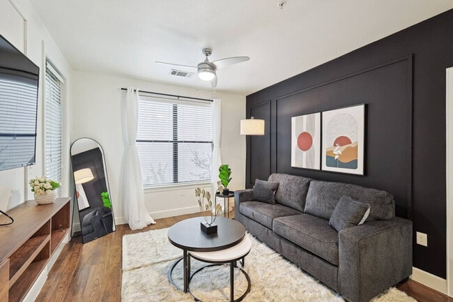 5752 Town and Country Blvd