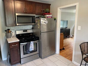 720 -722 Louis Ave, Unit 720 in Royal Oak, MI - Building Photo - Building Photo