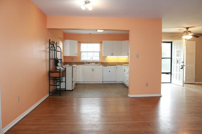 2501 Brewer St in Choctaw, OK - Building Photo - Building Photo