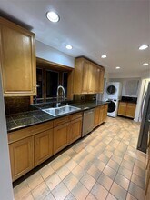 32 Windsor Rd in Great Neck, NY - Building Photo - Building Photo