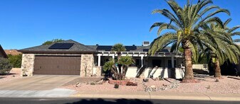 1876 Leisure World in Mesa, AZ - Building Photo