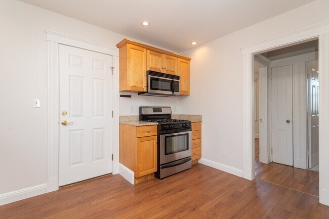 124 Selden St-Unit -3 in Boston, MA - Building Photo - Building Photo
