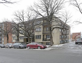 4665 Bourret in Montréal, QC - Building Photo