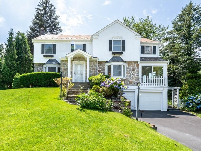 property at 91 Pickwick Rd