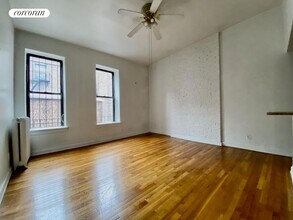 13 W 100th St in New York, NY - Building Photo - Building Photo