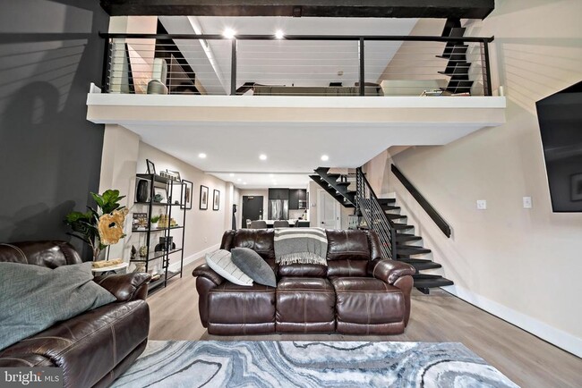 915-25 Bainbridge St in Philadelphia, PA - Building Photo - Building Photo