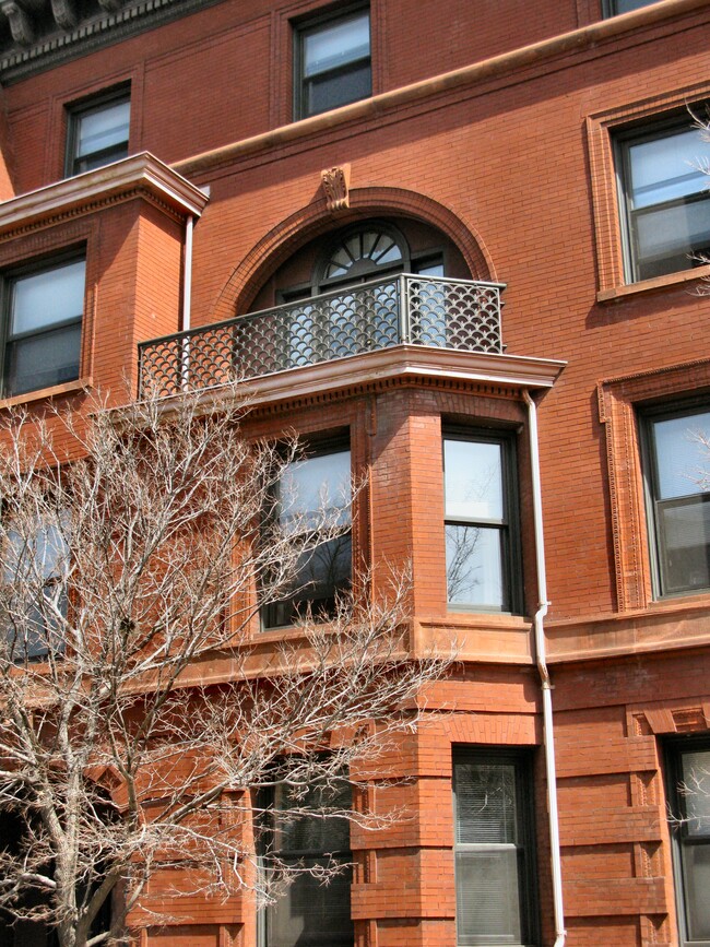 Swinford Apartments in Minneapolis, MN - Foto de edificio - Building Photo