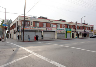 2600-2614 S San Pedro St in Los Angeles, CA - Building Photo - Building Photo