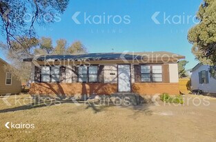 4922 Parker St in Amarillo, TX - Building Photo