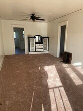 263 Grand Ave, Unit 263.5 in Long Beach, CA - Building Photo - Building Photo