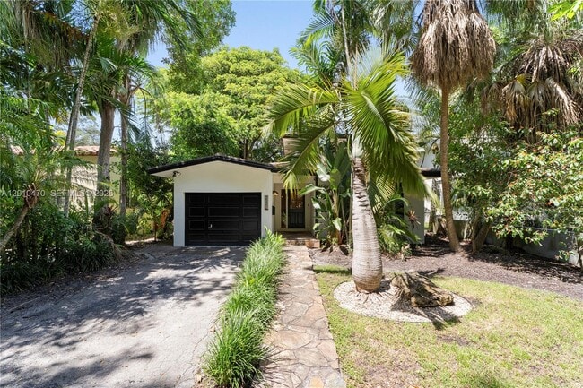 property at 5520 San Vicente St