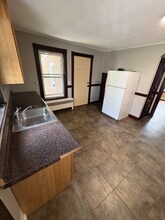 578 Rockingham St-Unit -2 in Berlin, NH - Building Photo - Building Photo