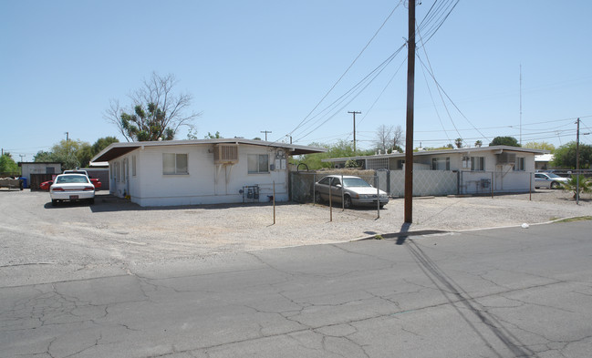 2702-2708 N Geronimo Ave in Tucson, AZ - Building Photo - Building Photo