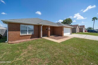 5421 Nicole Blvd in Panama City, FL - Building Photo - Building Photo