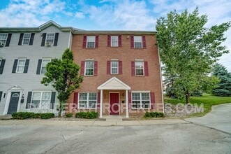 1123 N Byrne Rd in Toledo, OH - Building Photo - Building Photo