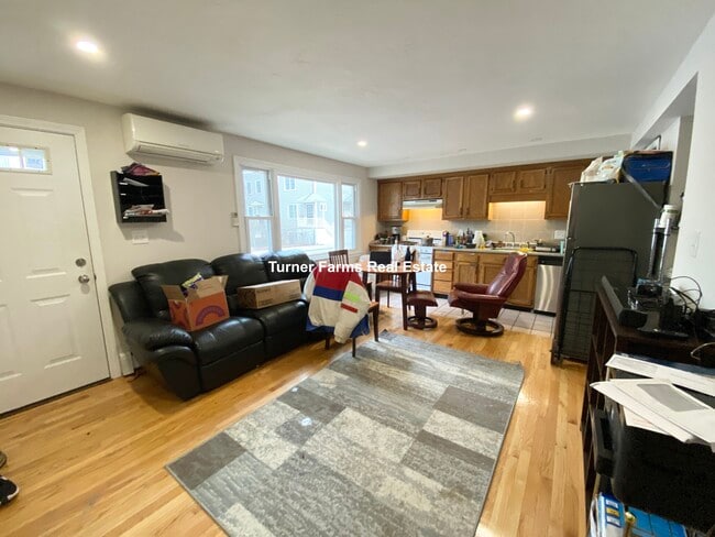 175 Sydney St, Unit 2