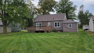 1512 Summer St in Grinnell, IA - Building Photo - Building Photo