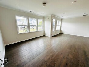 5919 Wetlands Aly in Charlotte, NC - Building Photo - Building Photo