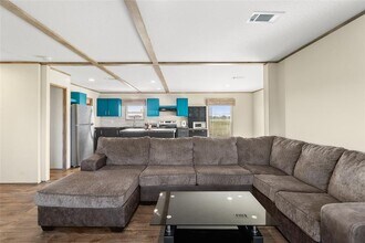 43 Ironwood Rd in Victoria, TX - Building Photo - Building Photo