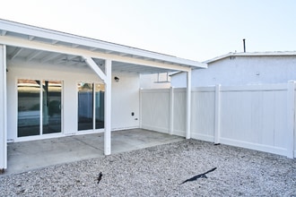 606 E Realty St in Carson, CA - Building Photo - Building Photo