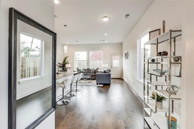 property at 4143 Griggs Rd