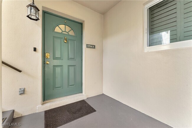 1754 Bald Eagle Dr in Naples, FL - Building Photo - Building Photo