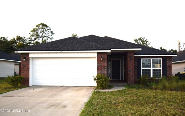 property at 7285 Gateway Ct