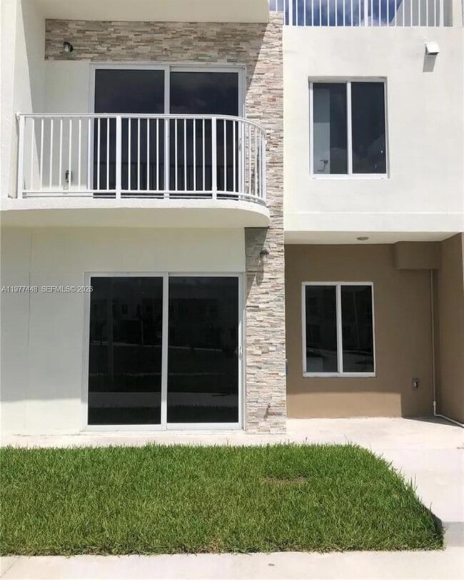 25869 SW 139th Path in Homestead, FL - Building Photo - Building Photo