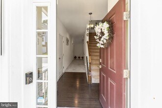 1596 Dorothy Ln in Woodbridge, VA - Building Photo - Building Photo