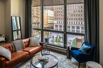 The Collins in Philadelphia, PA - Foto de edificio - Building Photo