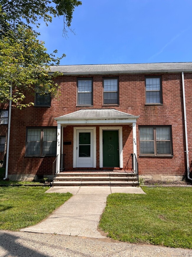 property at 254 Texas Ave