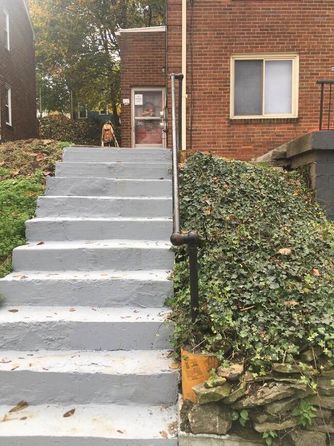 93 N Starr Ave, Unit 93 North Starr