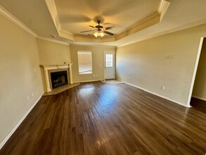 6204 SW Meadow Well Ave in Bentonville, AR - Building Photo - Building Photo