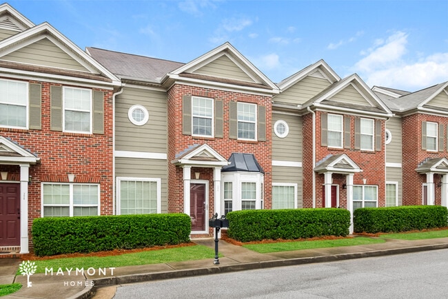 7575 Avalon Blvd in Fairburn, GA - Building Photo - Building Photo