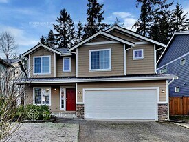 12826 167th St Ct E in Puyallup, WA - Building Photo