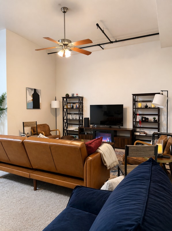 property at 10 W 10th St