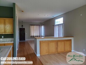 1543 Partridge Dr in Merced, CA - Building Photo - Building Photo