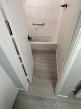 20880 Ventura Blvd-Unit -20 in Los Angeles, CA - Building Photo - Building Photo