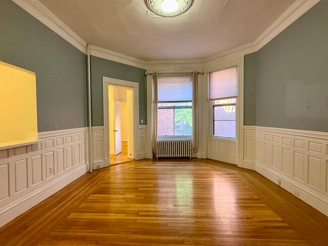 295 Newbury St, Unit 5A in Boston, MA - Foto de edificio - Building Photo