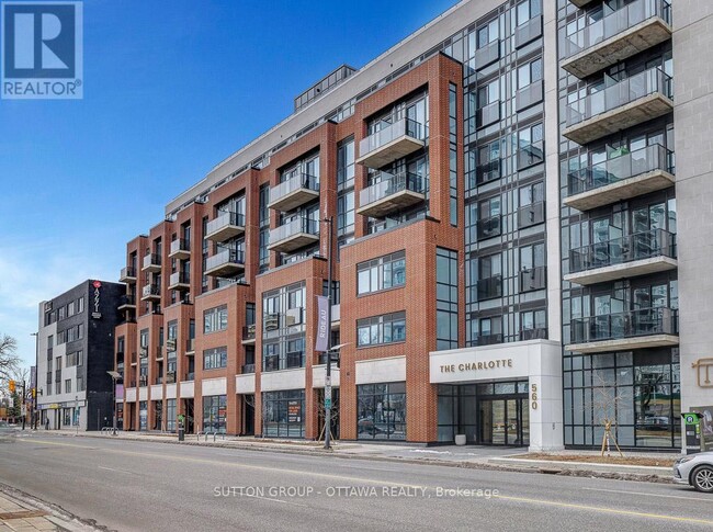 560-560 Rideau St in Ottawa, ON - Building Photo - Building Photo