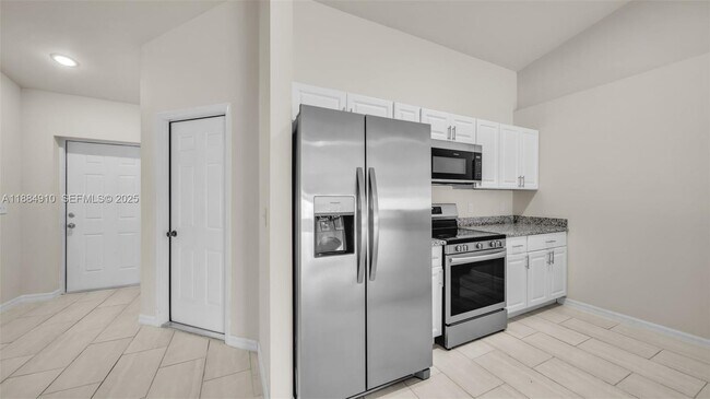 1417 Academy Blvd in Cape Coral, FL - Building Photo - Building Photo