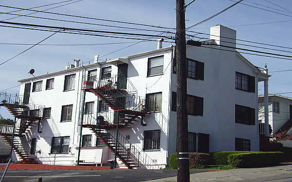 3454-3458 Morrison Ave in Oakland, CA - Building Photo - Building Photo