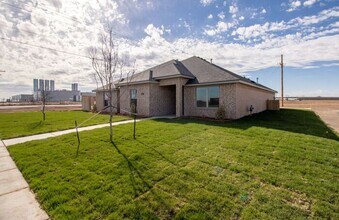 2701 Tampa Bay Ave in Amarillo, TX - Building Photo - Building Photo