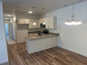 710 715 S in Mapleton, UT - Building Photo - Building Photo