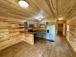 17023 Sledge Rd in Athens, AL - Building Photo - Building Photo