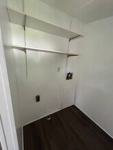 1406 E Wallisville Rd in Highlands, TX - Building Photo - Building Photo