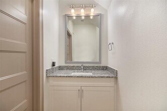 11201 American Elm Wy in Frisco, TX - Building Photo - Building Photo