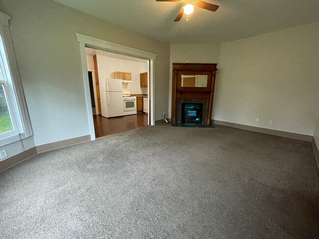 190 Blake Blvd-Unit -UNIT 1 in Galesburg, MI - Foto de edificio - Building Photo