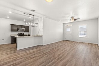 102 Levi Ct in Copperas Cove, TX - Foto de edificio - Building Photo