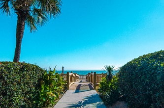 2500 N Ocean Blvd in Myrtle Beach, SC - Foto de edificio - Building Photo